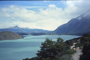 0441 PAINE - cestou k refugiu Cuernos.jpg